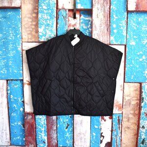Women's Time and Tru Quilted Puffer Poncho Relaxed Fit L-XL Black